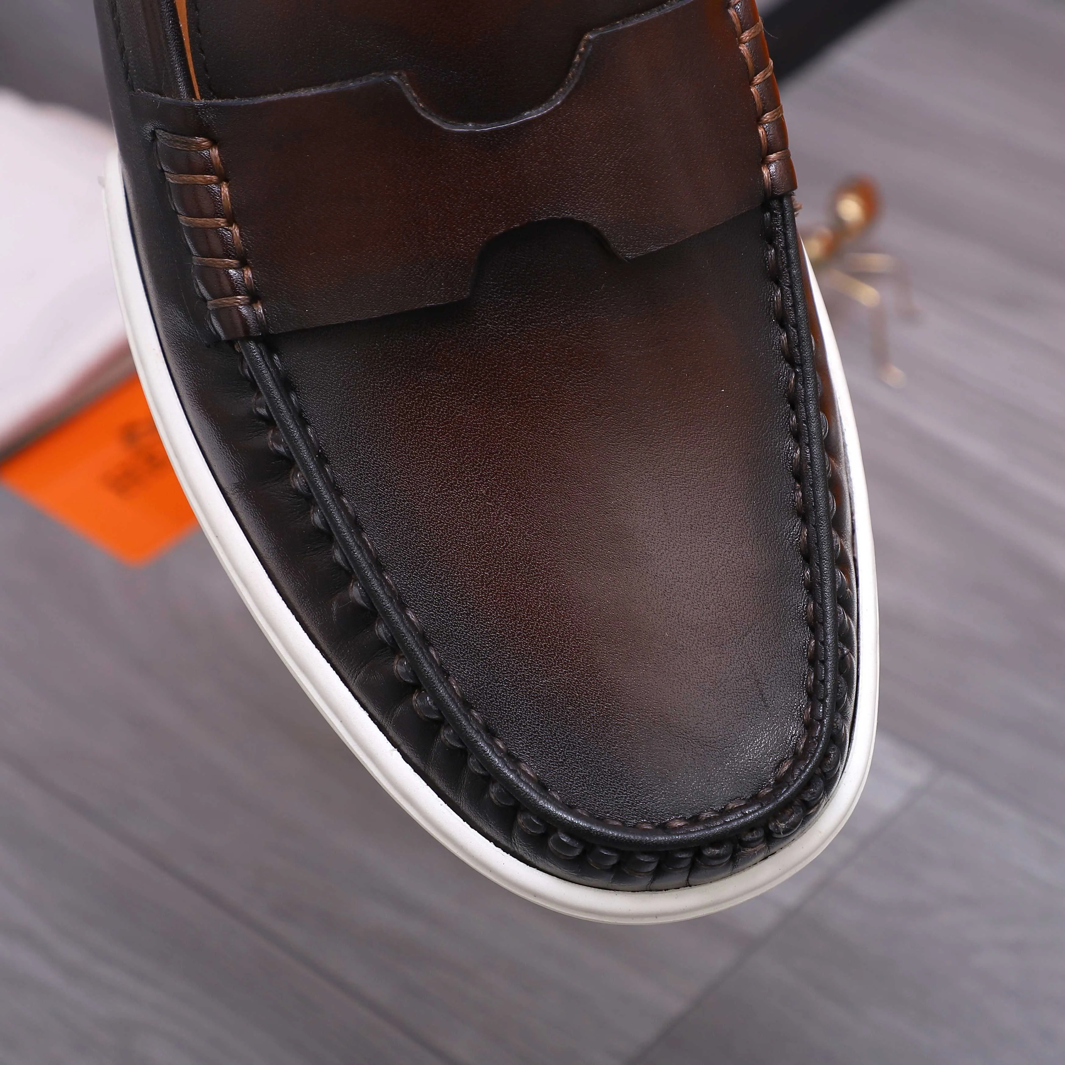 Men's shoes 💰500 Product trademark: HERMES "Hermes" casual slip-on leather shoes Regular size: 38-46 (45.46 custom-made, non-refundable) Product materials: Selected color-brushed cowhide upper, cowhide lining, original outsole
